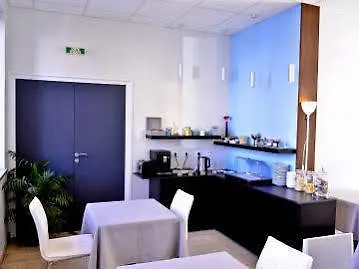 Le Comty Hotel