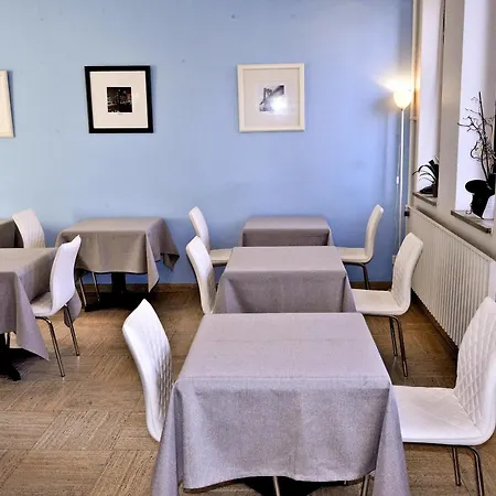Le Comty Hotel